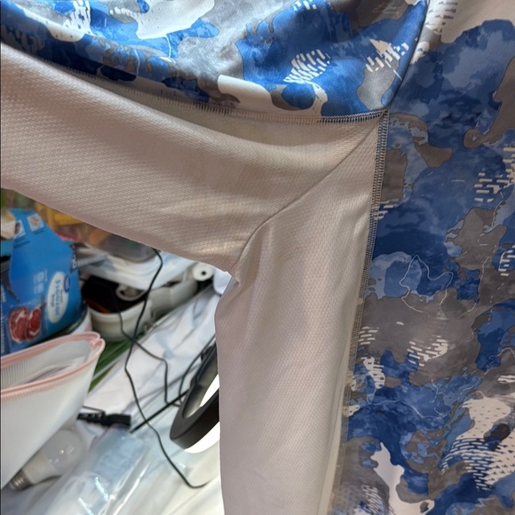 HUK Performance Fishing Blue Camo Crew Shirt, Men’s Size XXL, Preowned - Picture 4 of 14